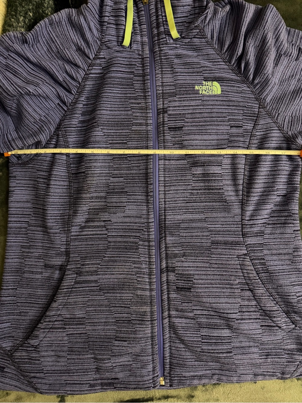 The North Face Women’s Large Purple Textured Full Zip Hooded Fleece Jacket - Picture 7 of 12